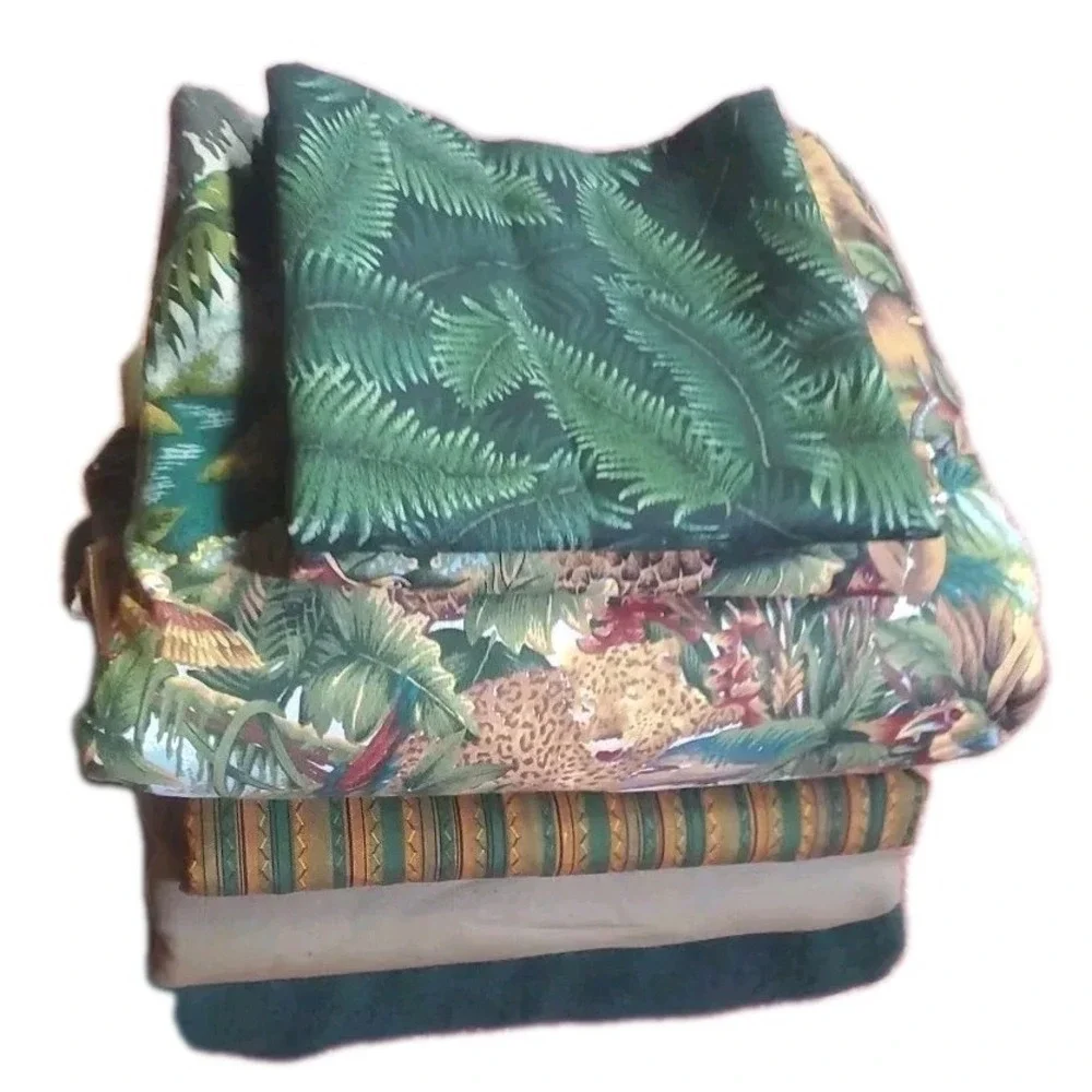 LARGE Lot of Quilting Sewing Fabric Green Jungle Animal Nature 9 Lbs *READ